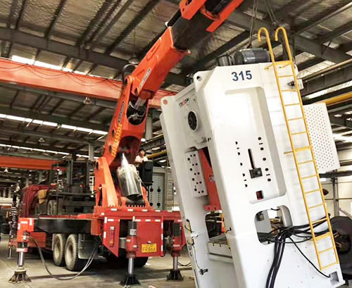 仙桃提升工作效率，选择优质折臂吊租赁服务