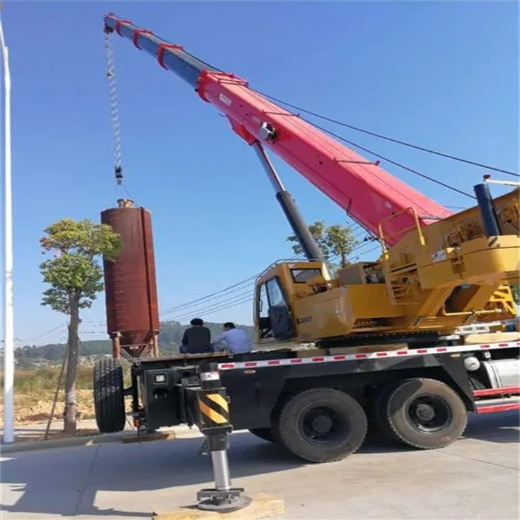 仙桃专业吊车租赁多少钱