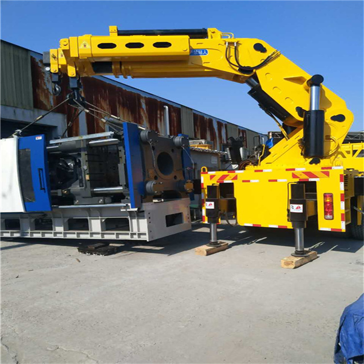 仙桃 大吨位折臂吊出租费用解析：一小时租赁多少钱